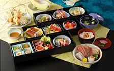 おもてなし費用