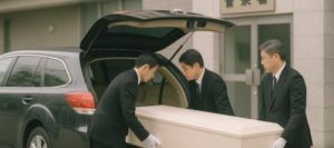 警察署からご遺体搬送